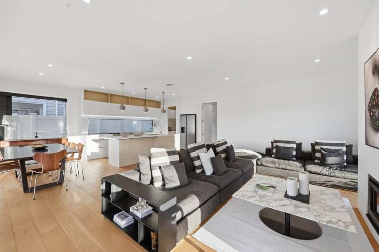 17 Rue d'Amarres Gulf Harbour_29