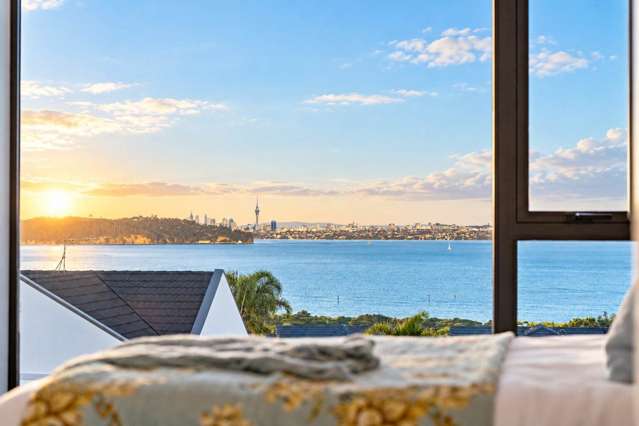 Standalone • Sea Views • Double Garage
