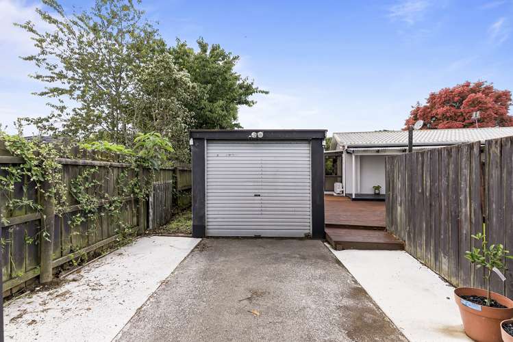 2/88b Kelvin Road Papakura_18