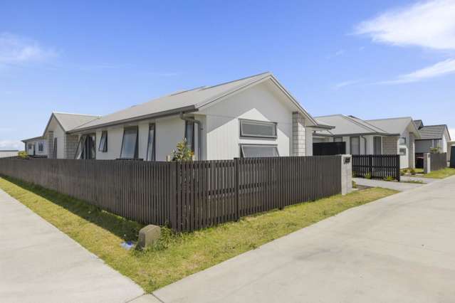 1 Tractor Way Papamoa_3