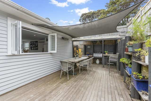 7 Norman Road Titirangi_3