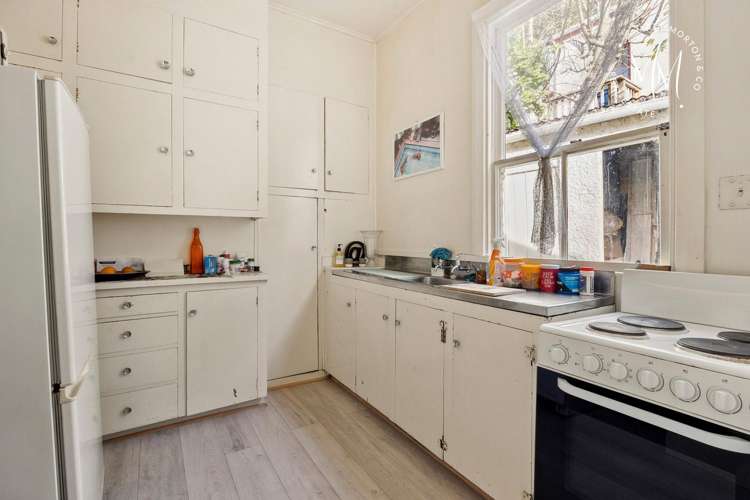 47 Serpentine Avenue Dunedin Central_18