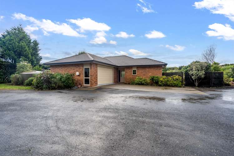 16 Raeburn Avenue Otatara_27