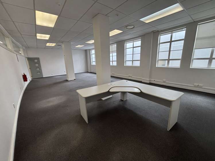 Suite 2/29 Grey Street Tauranga Central_2