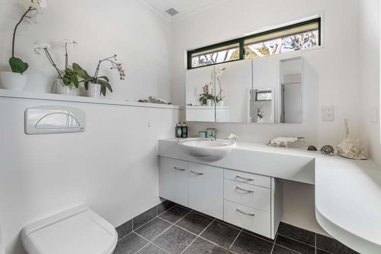 18 Huia Street Oneroa_10