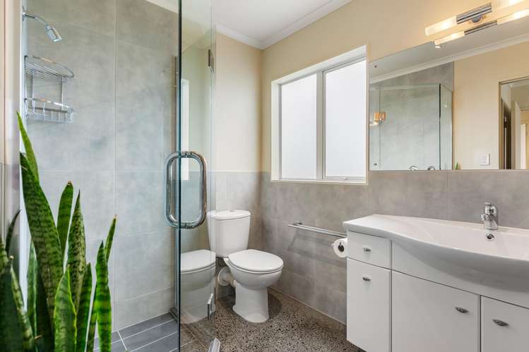 31 Omana Heights Drive Maraetai_13