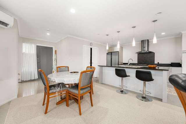 9A + 9B Foxbury Court Rototuna North_4