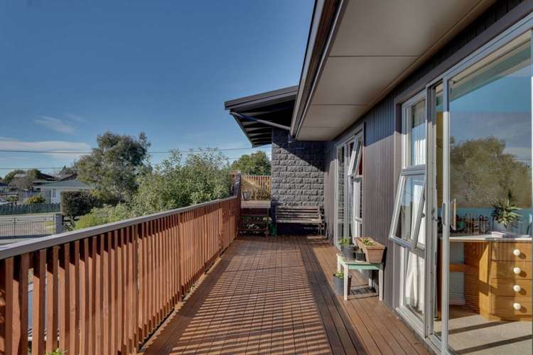 51 Inkerman Street Renwick_14