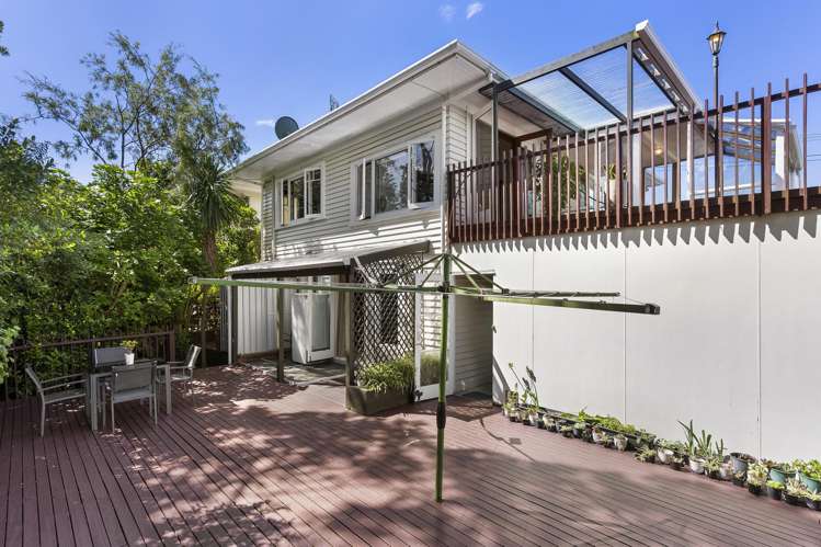 7 Belfast Street Hillsborough_23