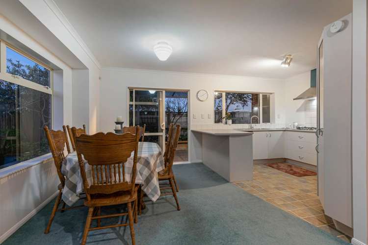 16 Francis Skinner Place Orewa_9