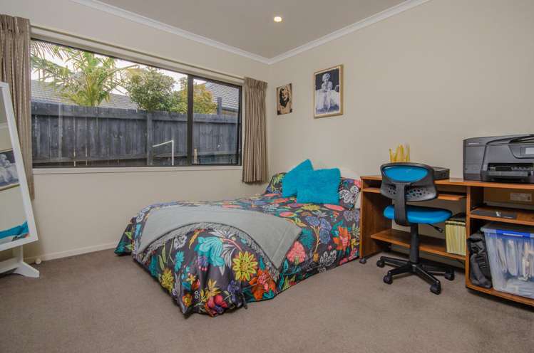 4 Caffreys Avenue Massey_8