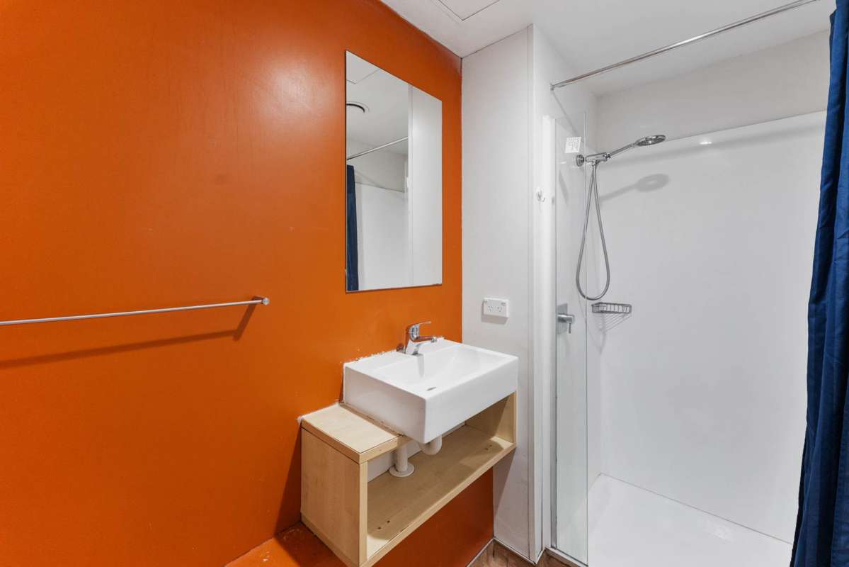 616/21-23 Whitaker Place_5