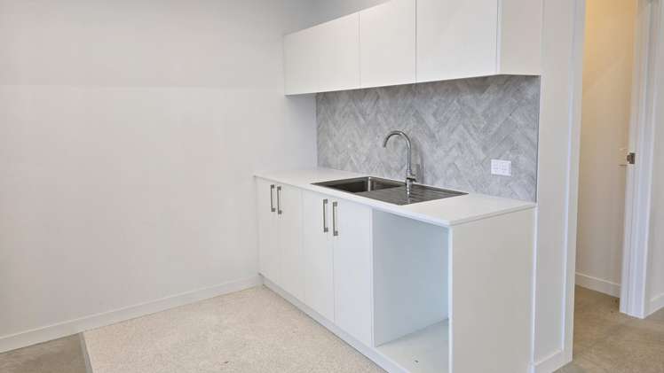 Tenancy 4/84 First Avenue Tauranga Central_6