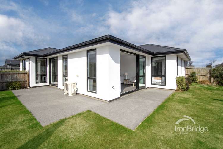 42 William Nicholls Drive Belfast_9