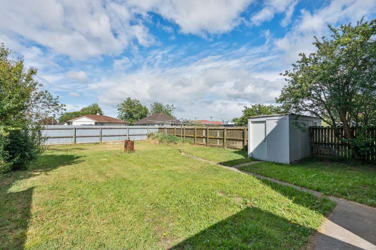 50-52 Cameron Crescent Masterton_12