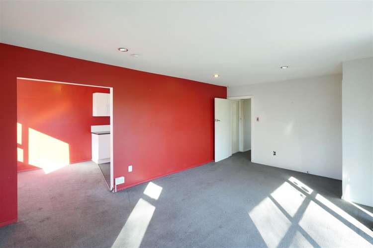 183 Shortland Street Aranui_7