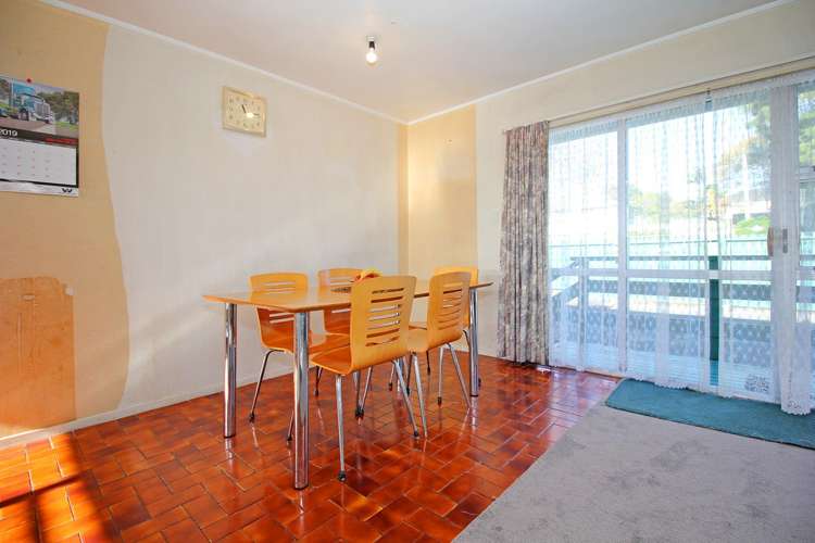 122 Boundary Road Clover Park_5