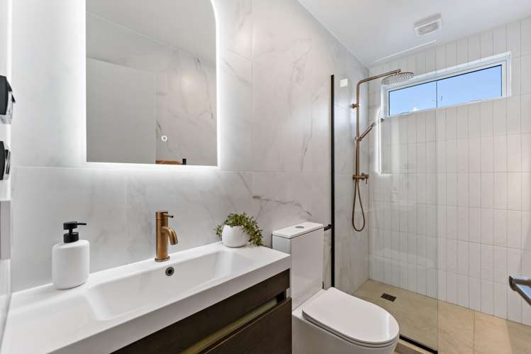 17b Aliford Avenue One Tree Hill_16