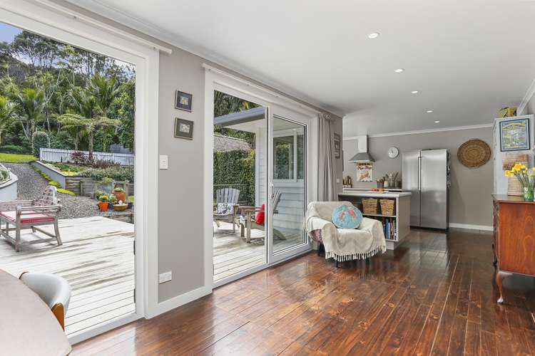 12 Ngaio Road Titirangi_10