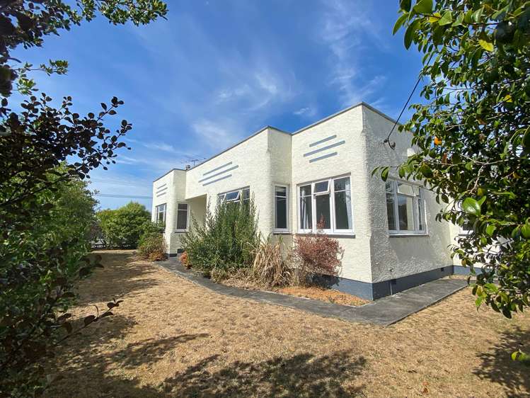 229 High Street North Carterton_0