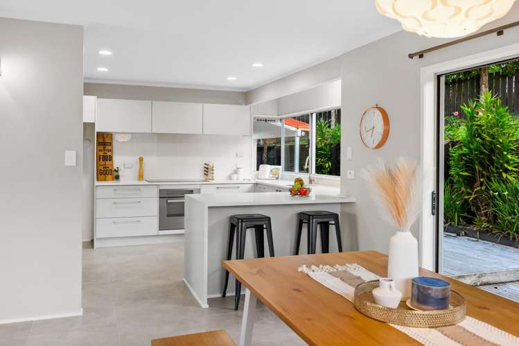 7 Kerlin Crescent West Harbour_9