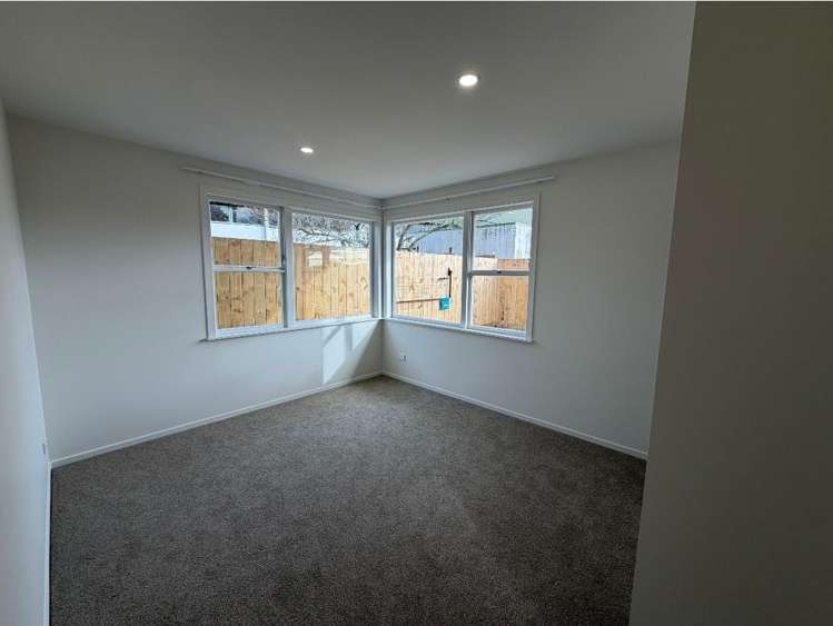 5b Levesque Street Birkdale_5