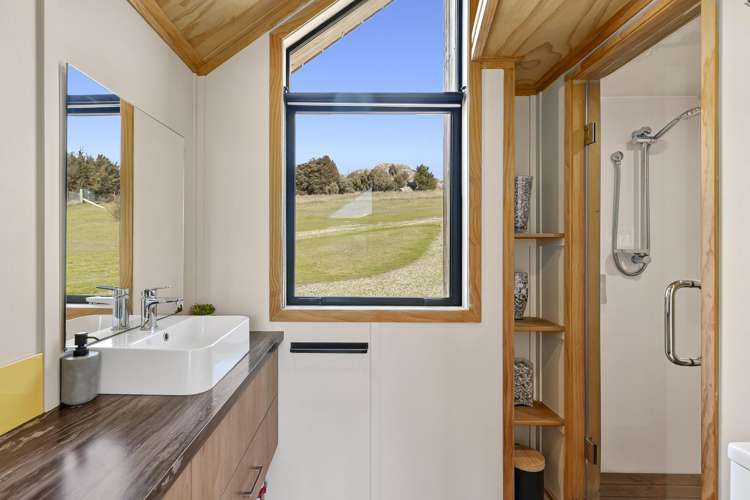 98 Riverview Road Queensberry_19