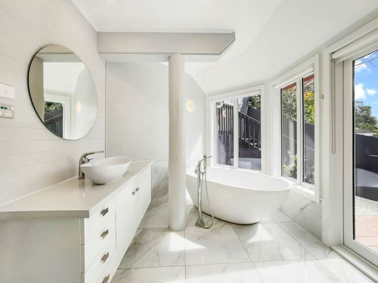 73A Long Drive St Heliers_13