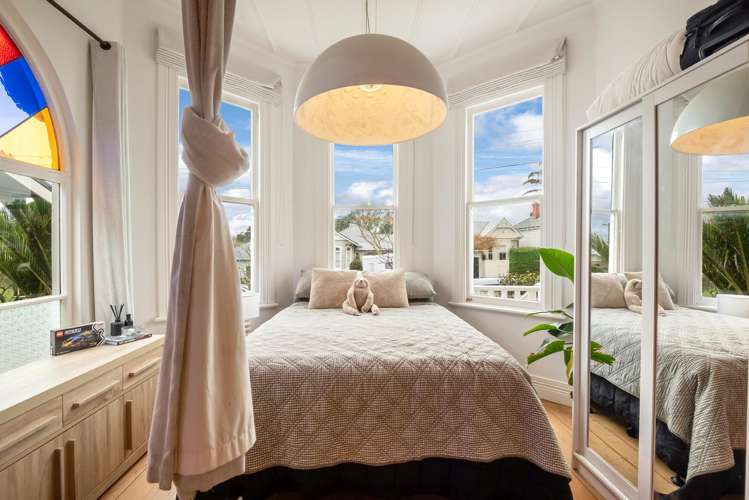 6 Sherwood Avenue_2