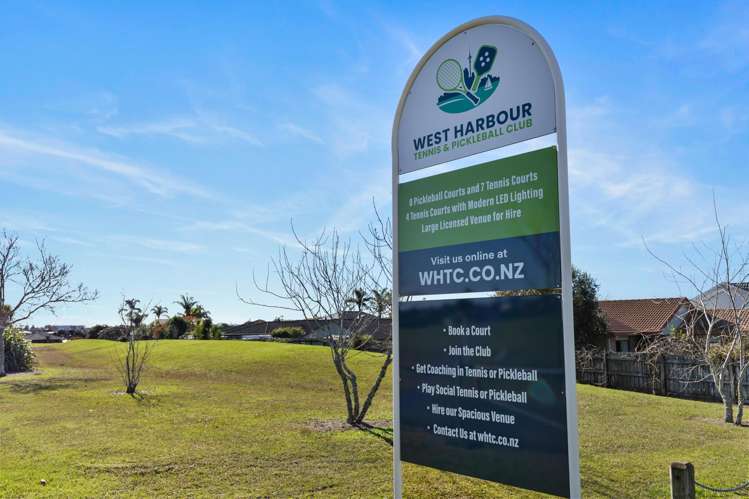12B Belvedere Court West Harbour_8