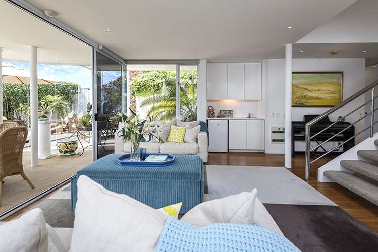 5 Pleasant Place Mellons Bay_21