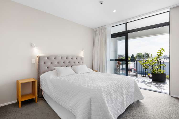 203/86 Alpha Street Cambridge_12