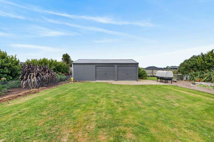 62 Graeme Foote Street Darfield_15