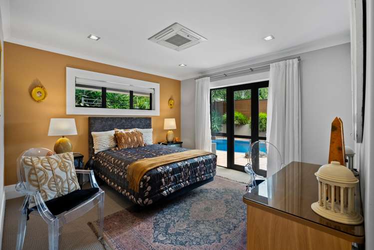 16 Conifer Grove Te Kamo_10