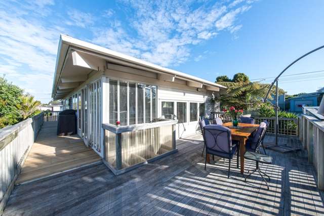 56 Renata Crescent Te Atatu Peninsula_1