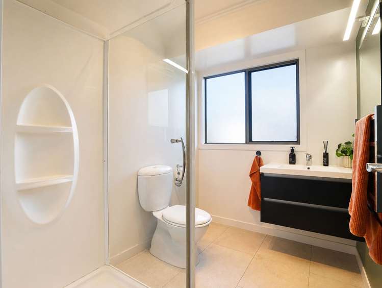 8 Naera Place Kawaha Point_18
