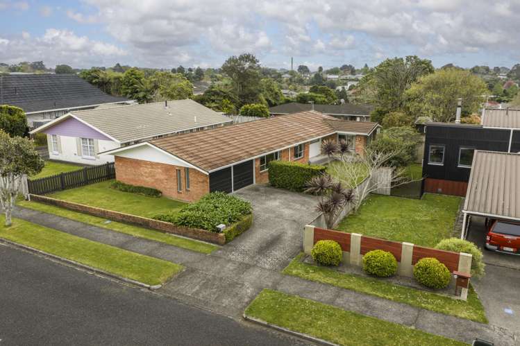 20 Wesley Avenue Frankleigh Park_28