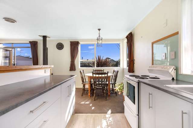 17 Barnard Road Fairy Springs_3