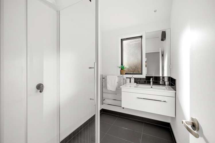 5/399 Armagh Street Linwood_14