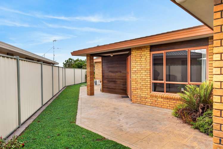 6 Cheval Place Taradale_11