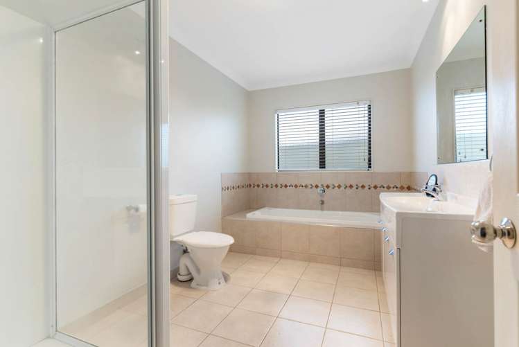 5 Berkshire Terrace Massey_15