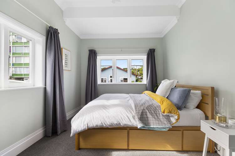 10 Edinburgh Terrace Berhampore_11