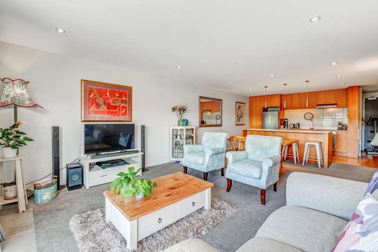 206/252 Centreway Road Orewa_8