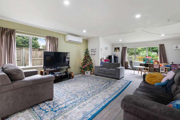 2 Bruce Pulman Drive Takanini_4