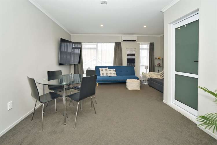 6/17 Wellington Street Hamilton East_7