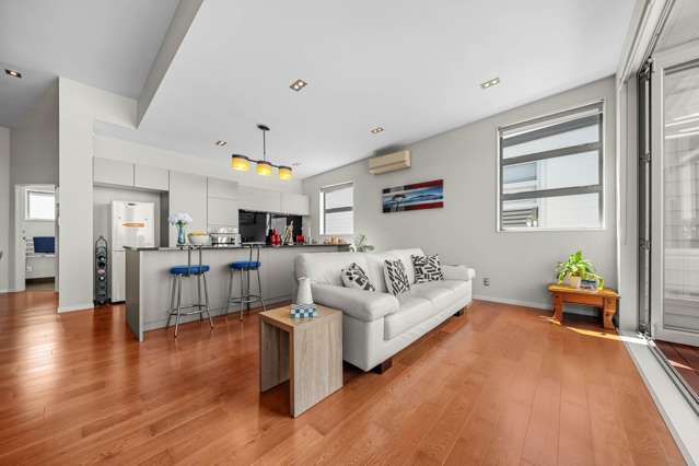 7/8 Wilk Lane Browns Bay_3
