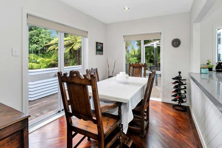 2/15 Newell Street Point Chevalier_14