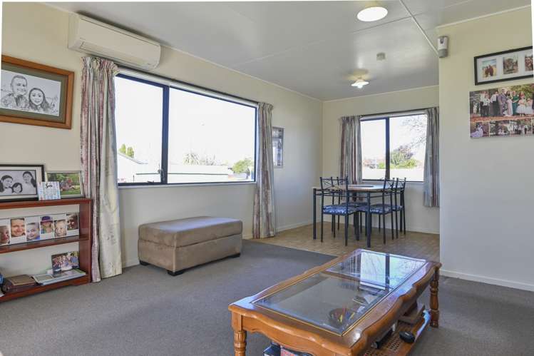 1304 Jubilee Street Mayfair_10