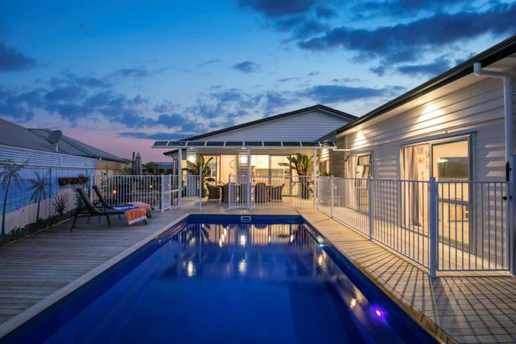 8 Davey Crescent Orewa_5