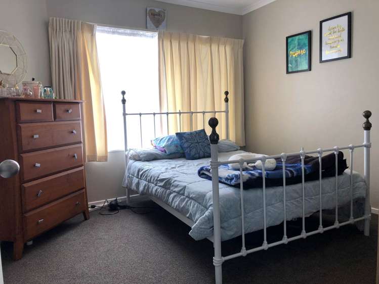 9 Isaac Place East Tamaki Heights_11